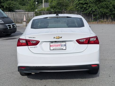 Used 2021 Chevrolet Malibu LS FWD image 8