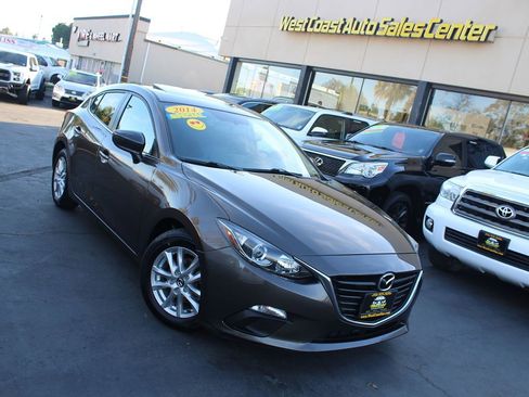 Used 2014 MAZDA MAZDA3 i Grand Touring image 35