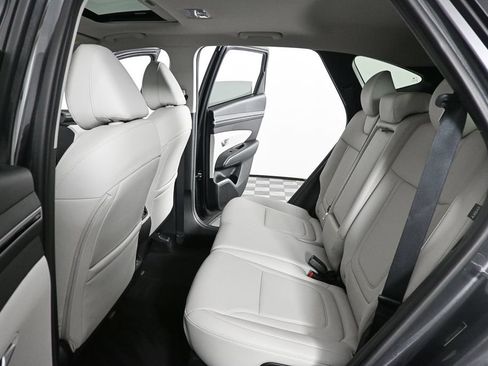 Used 2024 Hyundai Tucson SEL w/ Convenience Package FWD image 18