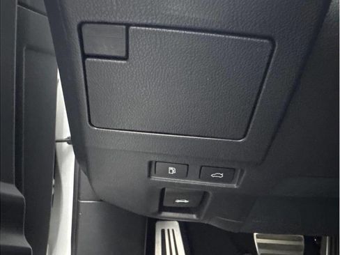 Used 2020 Lexus ES 350 F Sport w/ Accessory Package 2 image 19