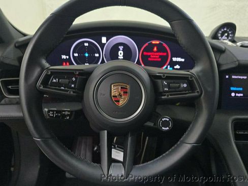 Used 2025 Porsche Taycan image 2