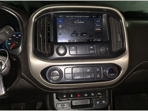 Used 2019 GMC Canyon Denali image 24