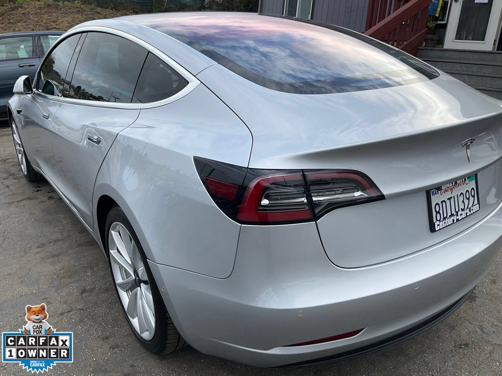 Used 2018 Tesla Model 3 Long Range RWD image 85
