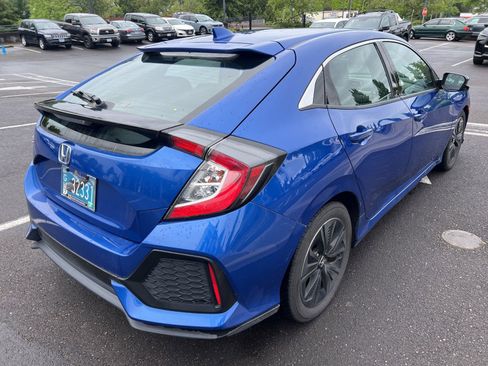 Used 2017 Honda Civic EX image 4
