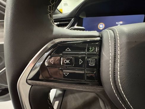 Used 2024 Jeep Grand Cherokee L Overland w/ Luxury Tech Group IV image 14