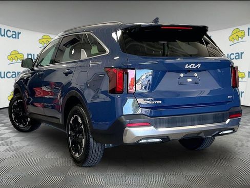 Used 2024 Kia Sorento S w/ Panoramic Sunroof Package AWD/4WD image 4