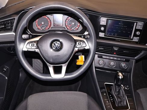 Used 2019 Volkswagen Jetta S w/ Driver Assistance Package FWD image 19