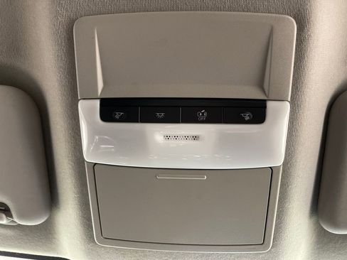 Used 2020 Nissan Sentra SV image 29