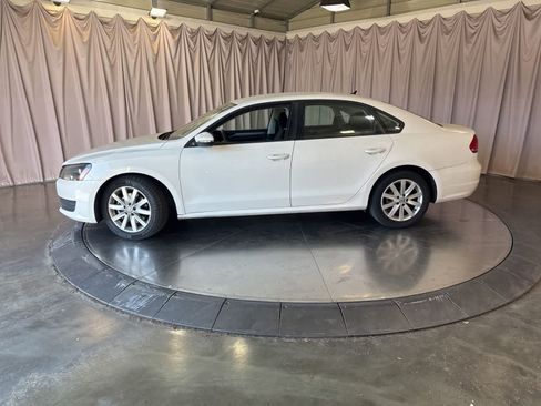 Used 2012 Volkswagen Passat 2.5 S FWD image 8