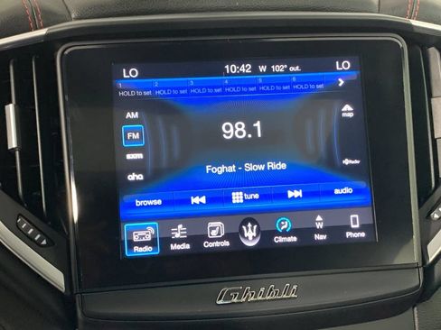 Used 2017 Maserati Ghibli RWD image 27