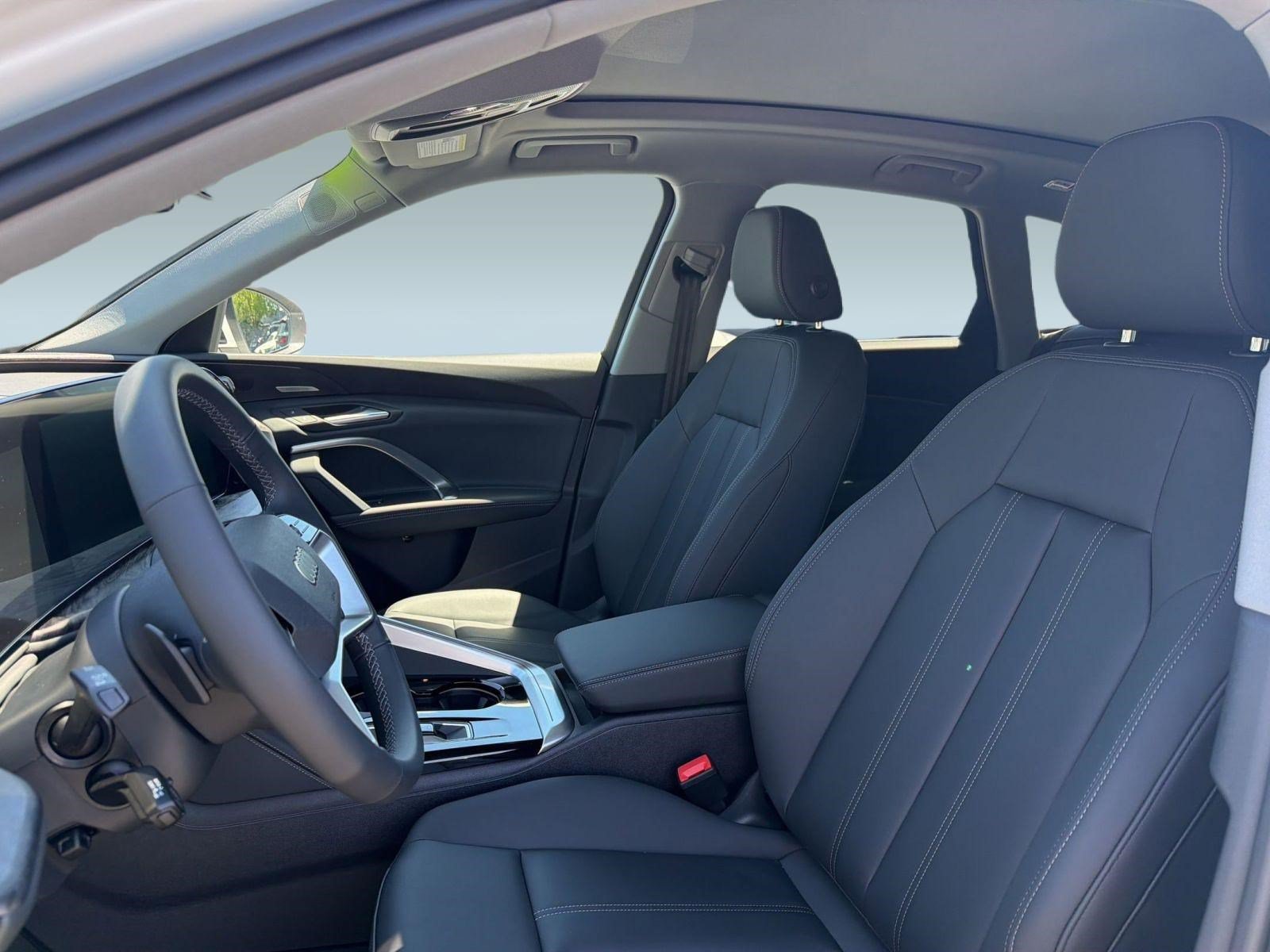 New 2026 Audi Q5 Premium Plus w/ Premium Plus AWD/4WD image 18
