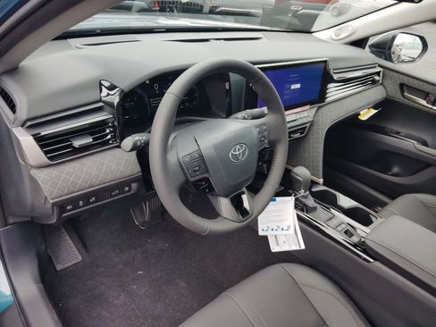 New 2026 Toyota Camry XLE image 7