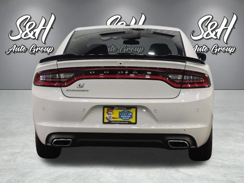 Used 2022 Dodge Charger SXT RWD image 15