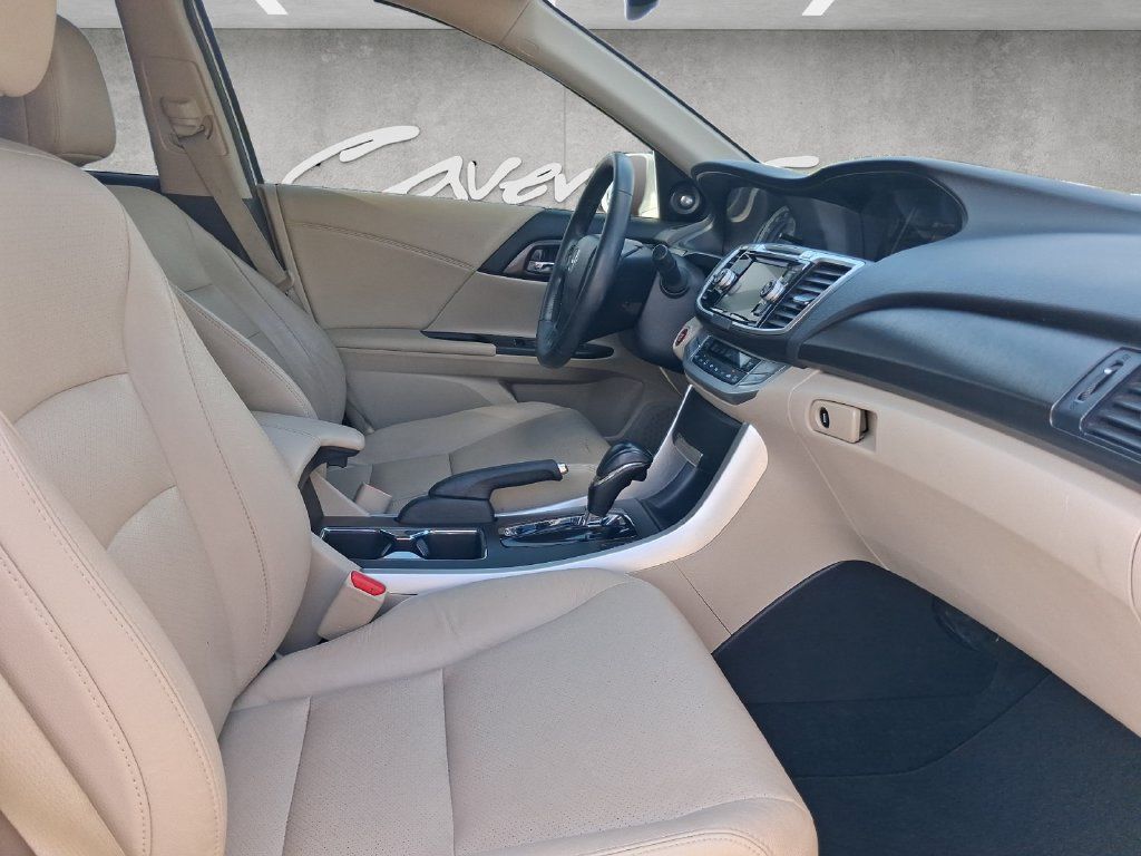 Used 2015 Honda Accord EX-L image 24