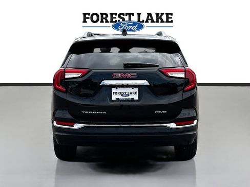 Used 2024 GMC Terrain SLT AWD/4WD image 6