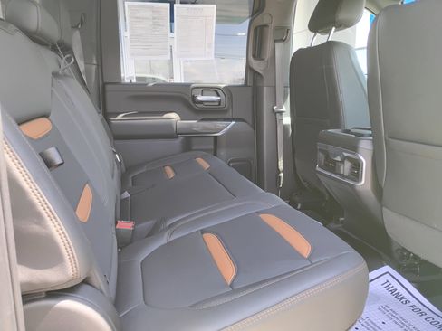 Used 2022 GMC Sierra 2500 AT4 w/ AT4 Preferred Package AWD/4WD image 19