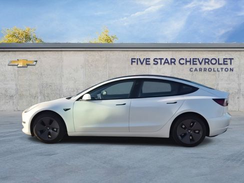 Used 2023 Tesla Model 3 Standard Range image 5