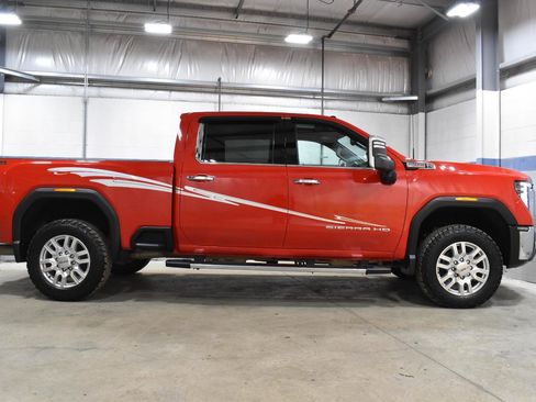 Used 2024 GMC Sierra 2500 SLT w/ SLT Convenience Package image 26