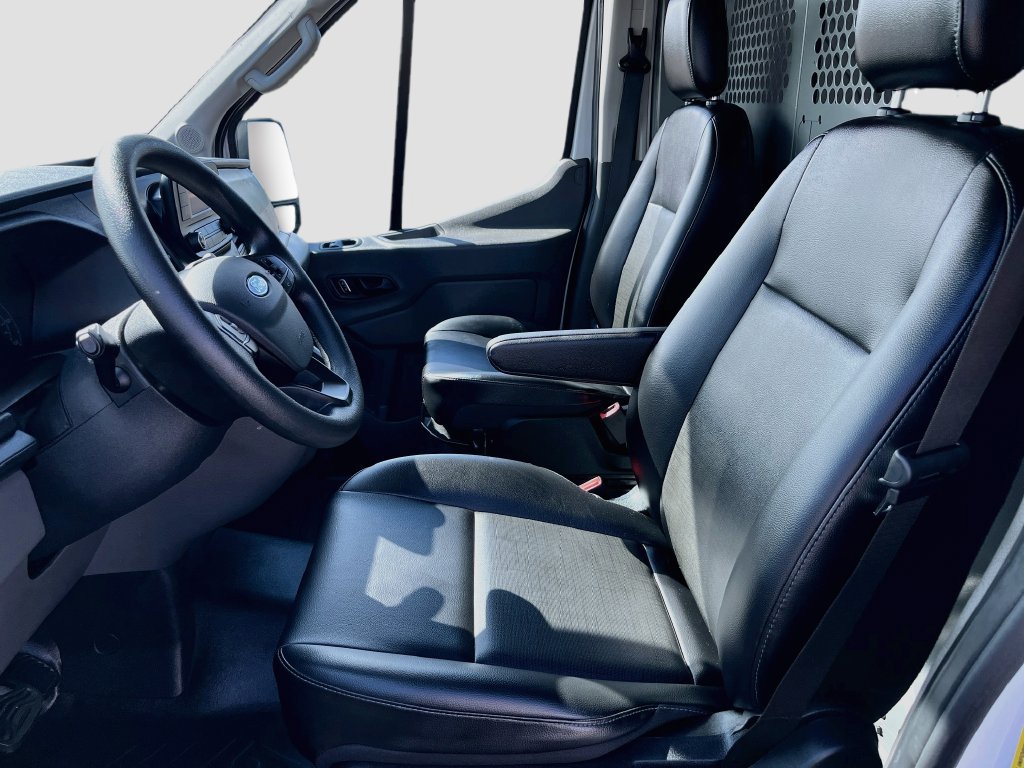 Used 2025 Ford Transit 250 148 Medium Roof Extended AWD image 19