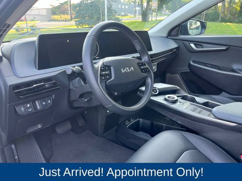 Used 2024 Kia EV6 Wind RWD image 9
