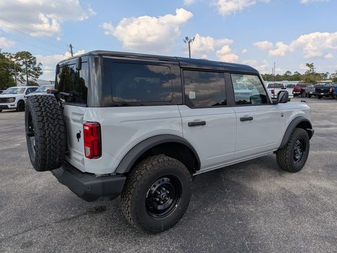 New 2026 Ford Bronco Big Bend image 4