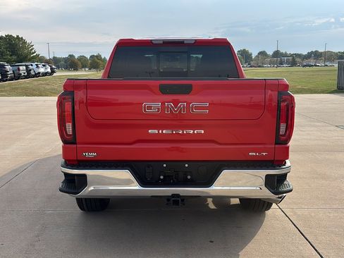 Used 2020 GMC Sierra 1500 SLT w/ SLT Premium Package image 8