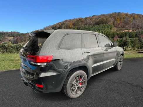 Used 2020 Jeep Grand Cherokee SRT image 7