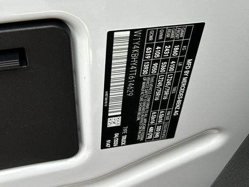 Used 2026 Mercedes-Benz Sprinter 2500 image 26
