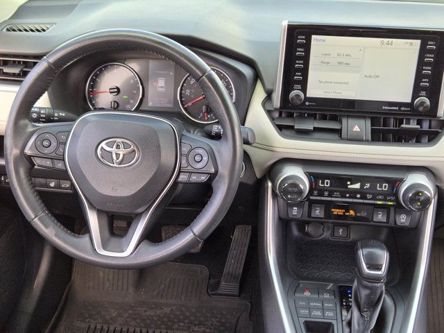 Used 2021 Toyota RAV4 XLE w/ Convenience Package AWD/4WD image 28