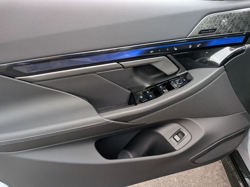 New 2025 BMW i5 M60 image 17