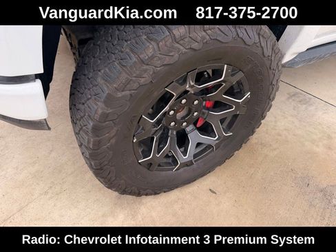 Used 2020 Chevrolet Silverado 1500 LTZ w/ LTZ Plus Package AWD/4WD image 8