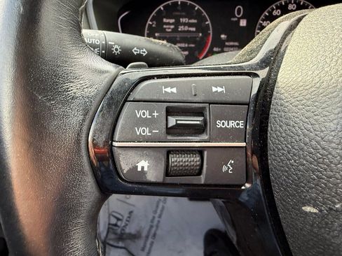 Used 2023 Honda Civic Sport image 12