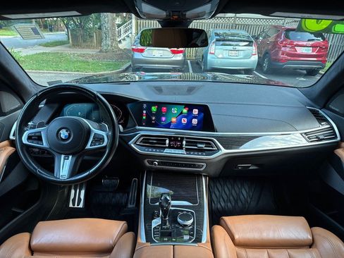 Used 2020 BMW X7 xDrive40i w/ M Sport Package AWD/4WD image 21