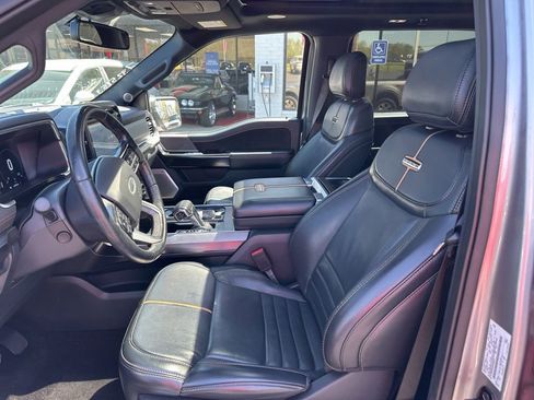 Used 2022 Ford F150 Platinum w/ Equipment Group 701A High image 4