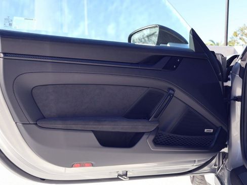 New 2026 Porsche 911 GT3 image 13