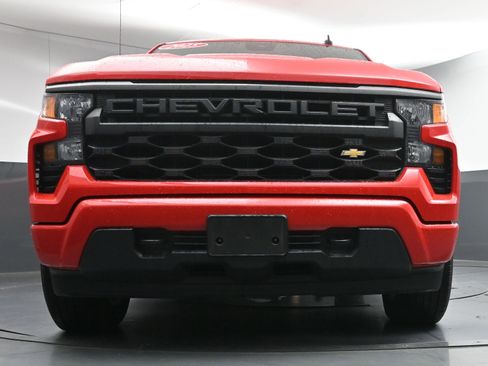 Used 2025 Chevrolet Silverado 1500 Custom image 26