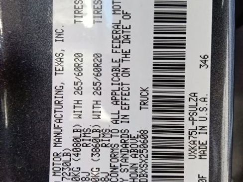 Used 2025 Toyota Tundra Limited image 37