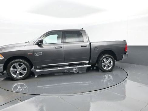 Used 2019 RAM 1500 Big Horn AWD/4WD image 5