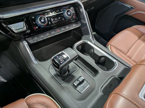 Used 2022 GMC Sierra 1500 Denali Ultimate image 14