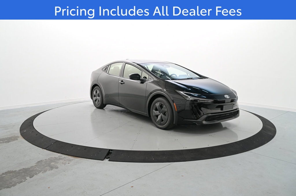 New 2027 Toyota Prius LE FWD image 3