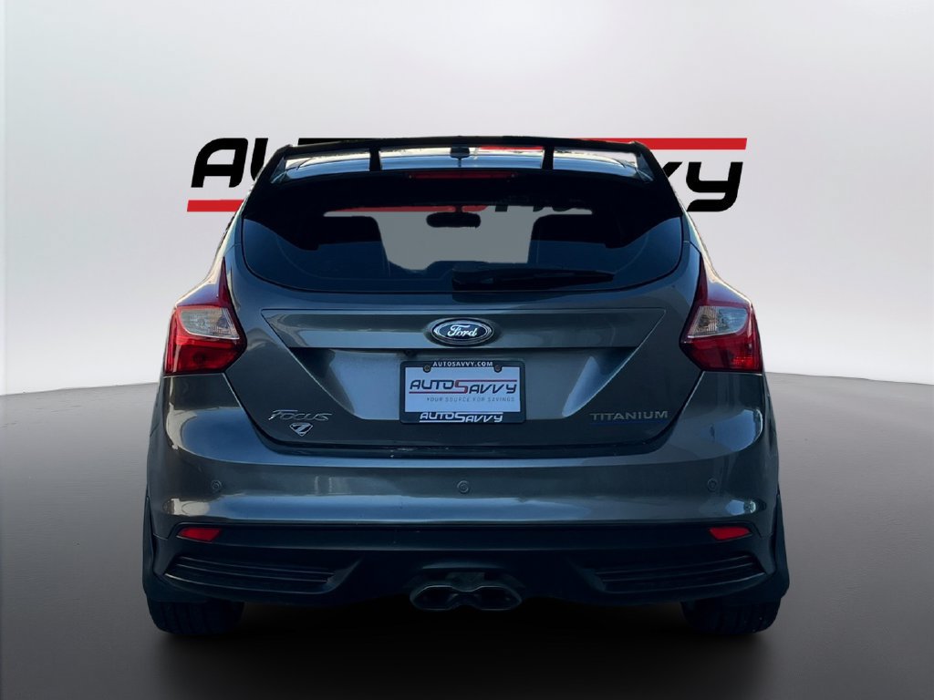 Used 2013 Ford Focus Titanium w/ Titanium Handling Pkg FWD image 6