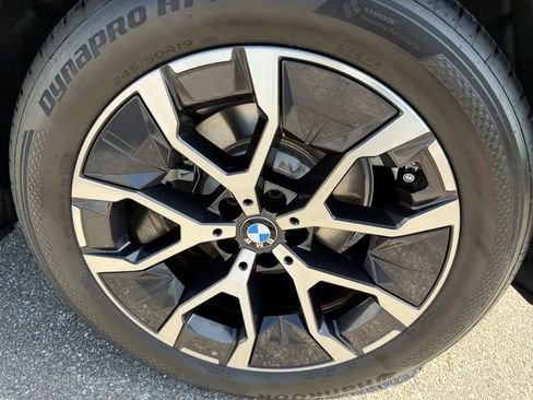 Certified 2025 BMW X3 xDrive30i w/ Premium Package image 31