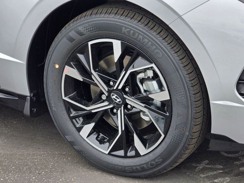 New 2025 Hyundai Sonata SEL image 5