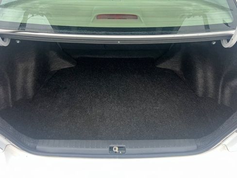 Used 2007 Toyota Corolla LE w/ Audio Value Pkg FWD image 11