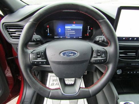 Used 2024 Ford Escape ST-Line w/ Tech Pack #1 image 20