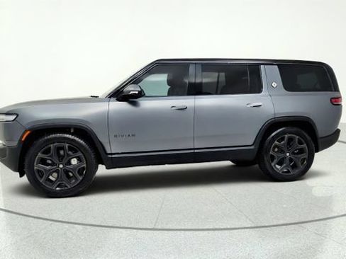 Used 2026 Rivian R1S Adventure AWD/4WD image 4