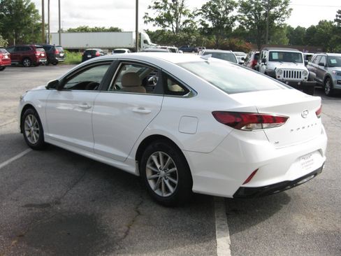 Used 2018 Hyundai Sonata SE FWD image 7