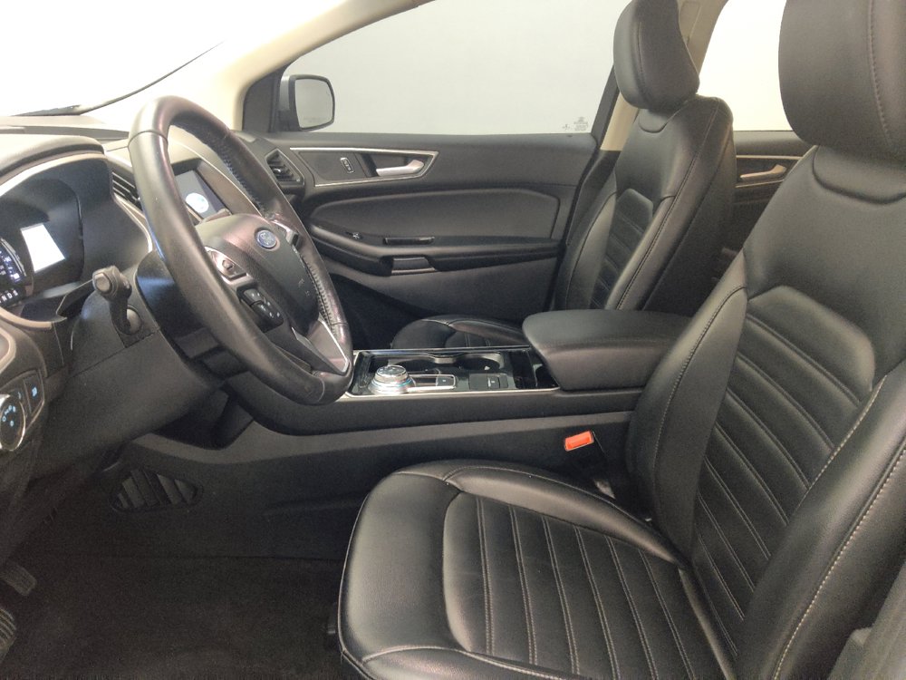 Used 2020 Ford Edge SEL FWD image 17