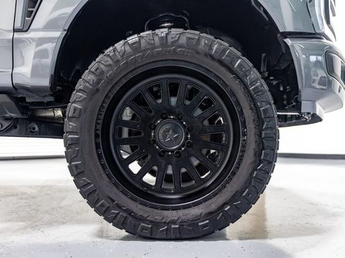 Used 2024 Ford F250 Platinum AWD/4WD image 30