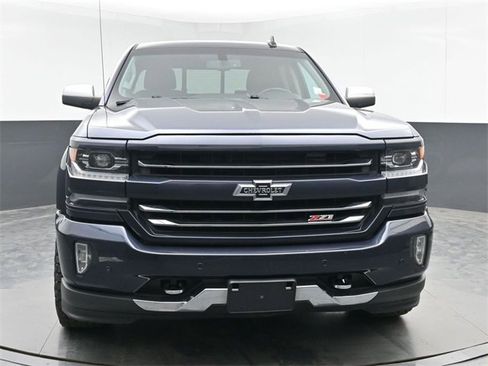 Used 2018 Chevrolet Silverado 1500 LTZ Z71 w/ Centennial Edition image 3